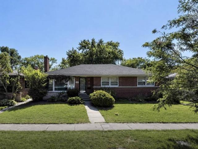 4 bedroom, Evanston IL 60203 105247454