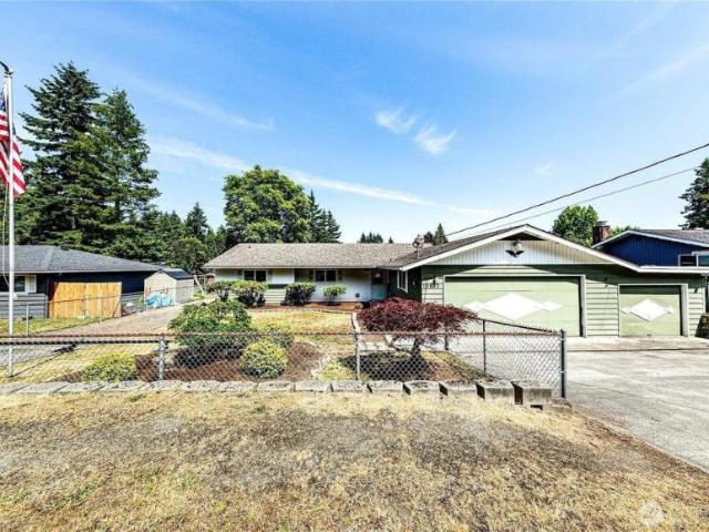 4 bedroom, Everett WA 98208 105989859