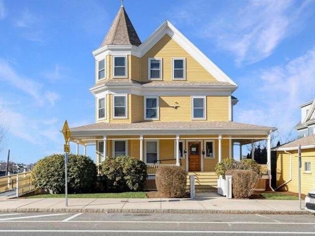 4 bedroom, Everett MA 02149 105441521