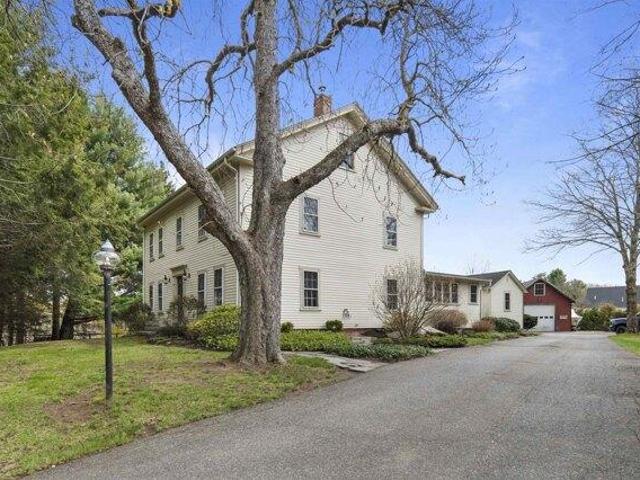4 bedroom, Exeter NH 03833 105662213
