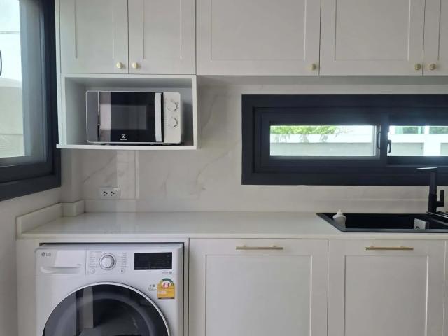 4 Bedroom for rent 5586