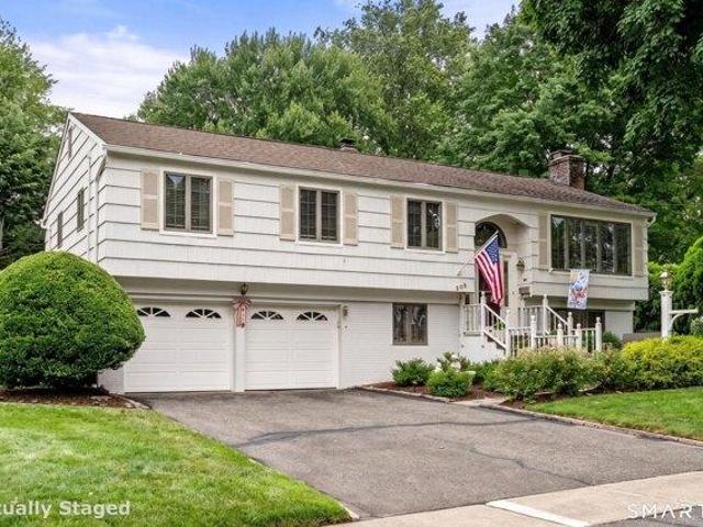 4 bedroom, Fairfield CT 06824 105553388