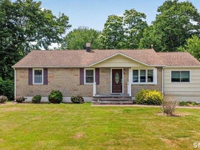 4 bedroom, Fairfield CT 06825 104718710