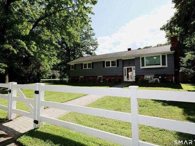 4 bedroom, Fairfield CT 06825 105561293