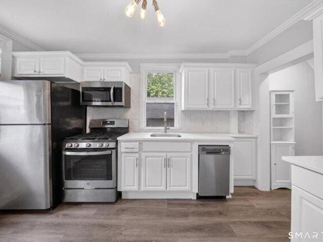 4 bedroom, Fairfield CT 06825 105514722