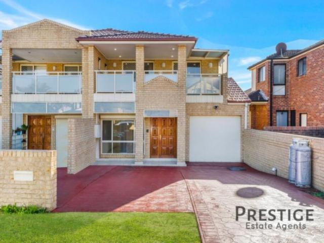 4 Bedroom House Fairfield Heights NSW 102714441
