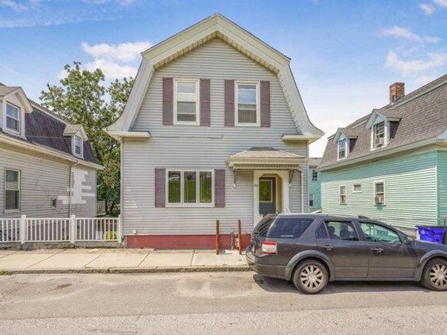 4 bedroom, Fall River MA 02720 105662581