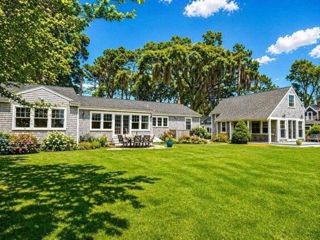 4 bedroom, Falmouth MA 02536 104808856
