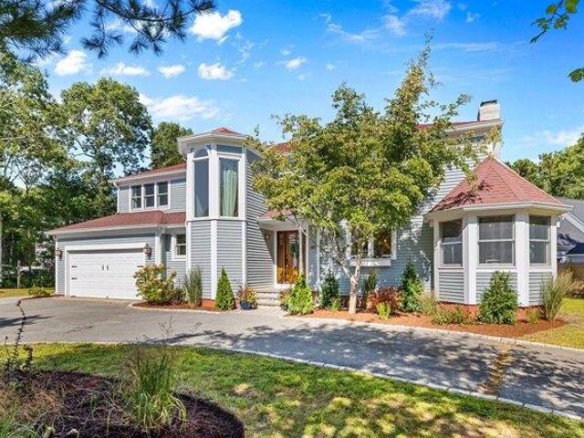 4 bedroom, Falmouth MA 02540 105493790