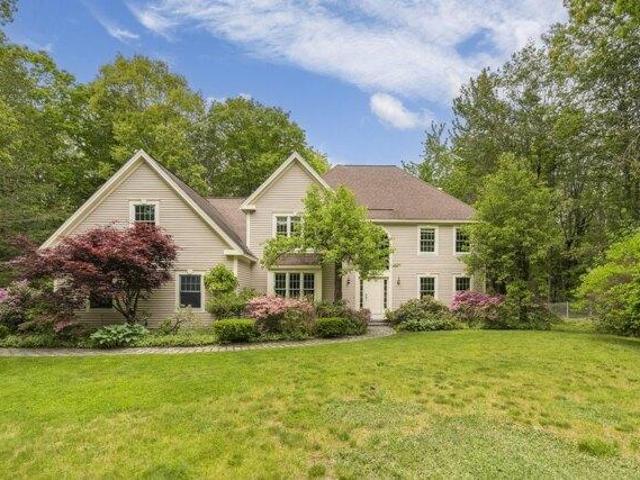 4 bedroom, Falmouth ME 04105 105634060