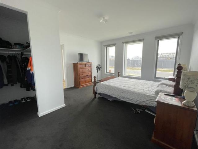 4 Bedroom Family Home