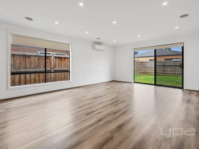4 BEDROOM FAMILY HOME