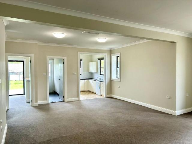 4 Bedroom Family Home Fantastic location