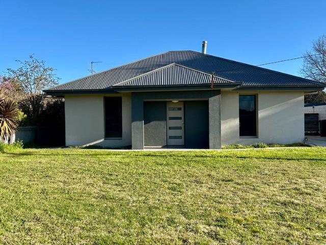 4 Bedroom Family Home Fantastic location