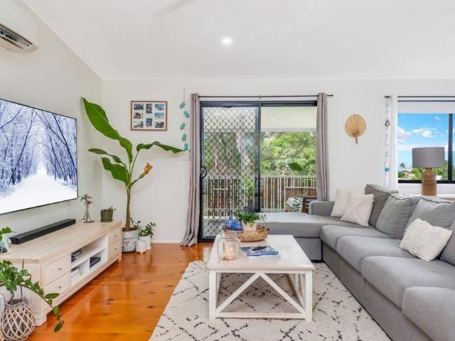 4 Bedroom Family Home in Barlows Hill