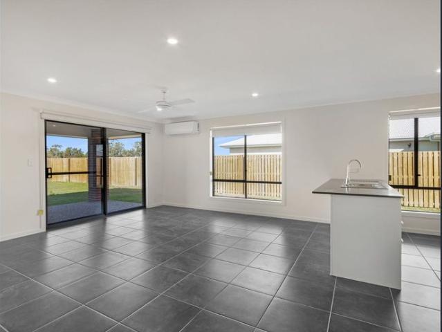 4 Bedroom Family Home in Burrum Heads