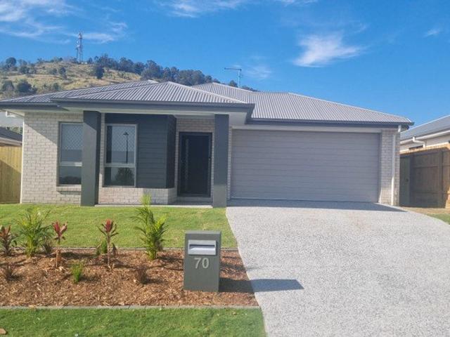 4 Bedroom Family Home in Growing Plainland Community