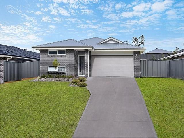 4 Bedroom Family Home in Fletcher