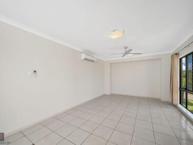 Fresh Family Home in Mount Sheridan