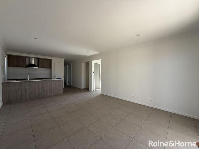 4 Bedroom Family Home In Munno Para West