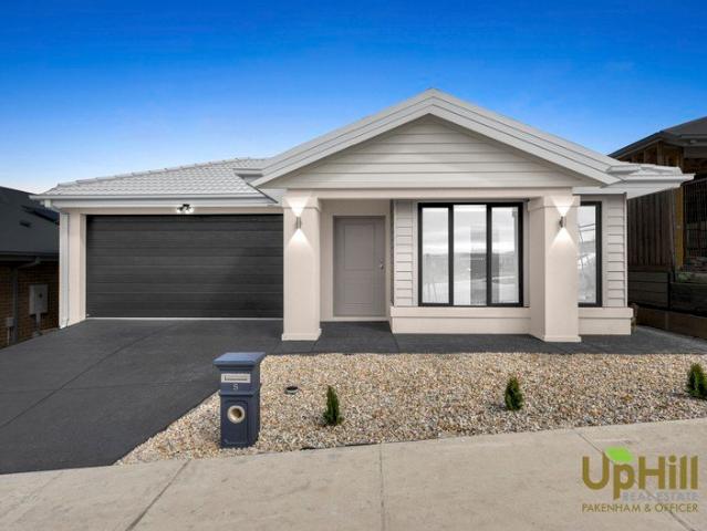 4 Bedroom Family Home in Nar Nar Goon North
