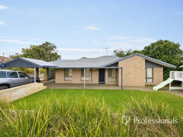 4 Bedroom Family Home in Peaceful Clifton Park