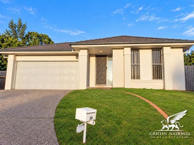 4 Bedroom Family Home In The Heart Of Narangba! Freshly Painted, New Carpets!