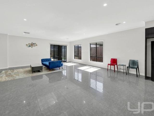 4 BEDROOM FAMILY HOME PARKSIDE PERFECTION IN ARONLDS CREEK ESTATE