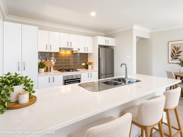 4 Bedroom Family Home With Double Garage