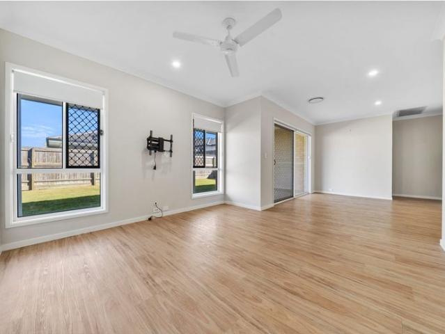 4 Bedroom Family Home with Solar, Ducted Air & Filtered Water