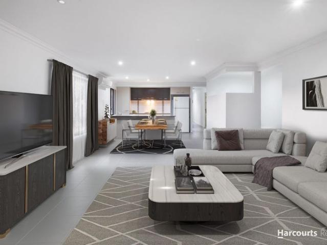 4 BEDROOM FAMILY HOME WITH STUDY