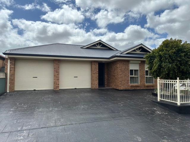 4 Bedroom Family Home With Stunning Entertaining Area