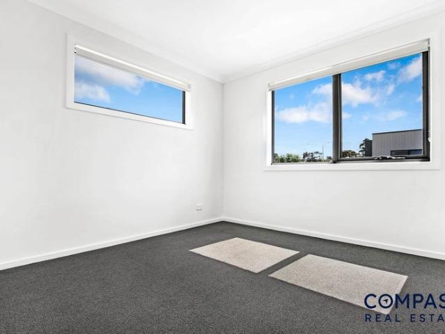 4 Bedroom Family Townhouse