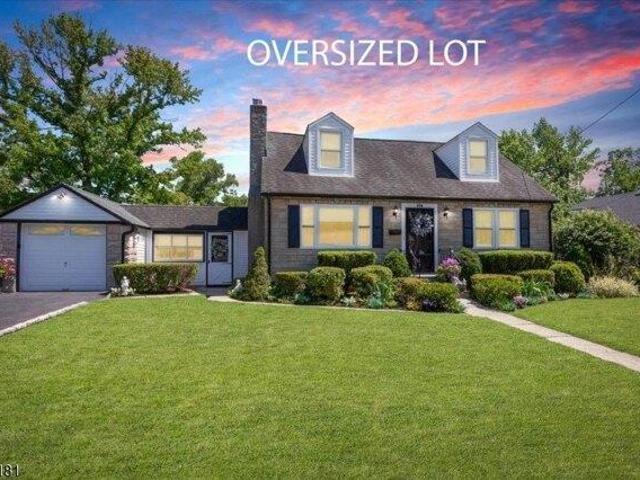 4 bedroom, Fanwood NJ 07023 105293431