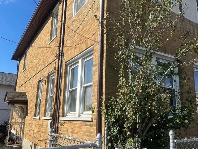 4 bedroom, Far Rockaway NY 11691 72691999