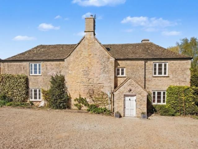 4 bedroom farm house to rent