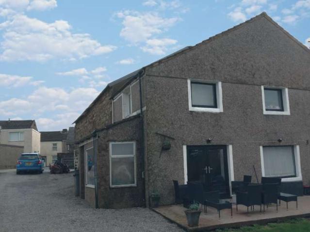 4 Bedroom Farm House Character Property