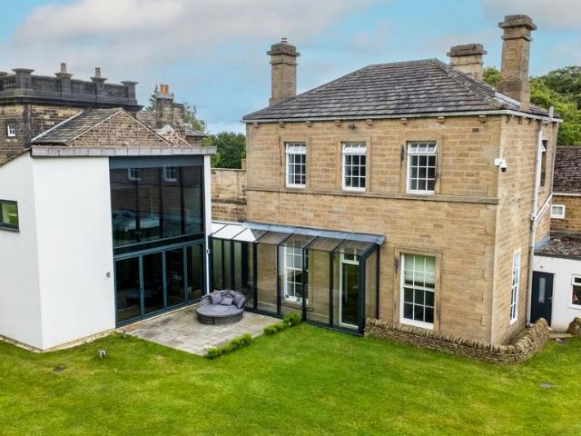 5 bedroom farm house for sale