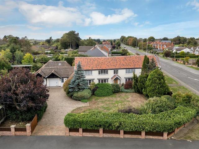 4 bedroom farm house for sale