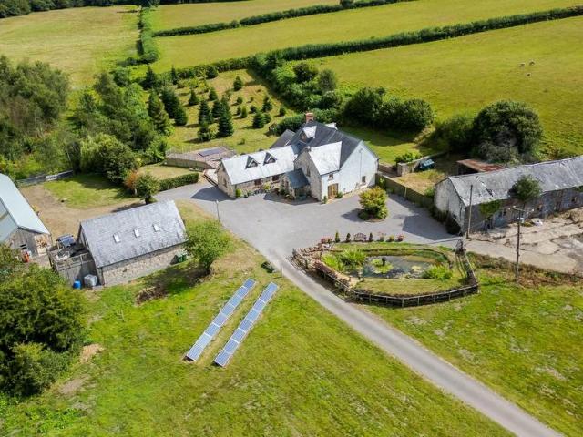 4 bedroom farm house for sale