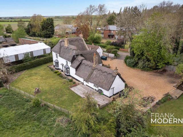 4 bedroom farm house for sale