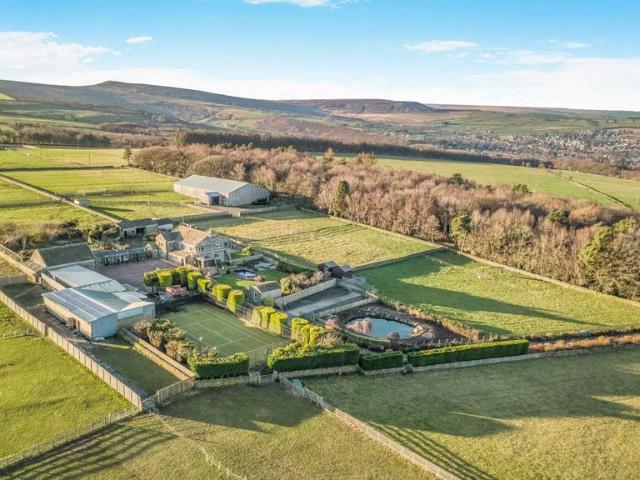 4 bedroom farm house for sale