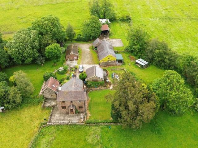 4 bedroom farm house for sale