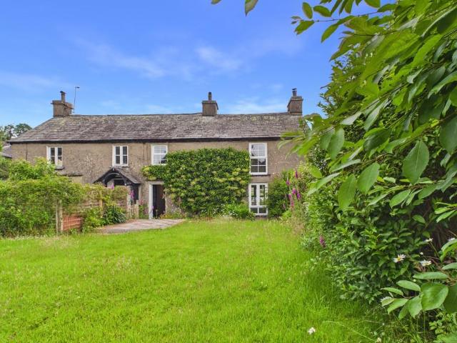 4 bedroom farm house for sale