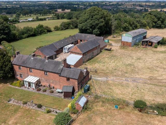 4 bedroom farm house for sale