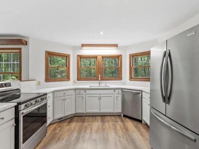 4 bedroom, Fitchburg MA 01420 105315165