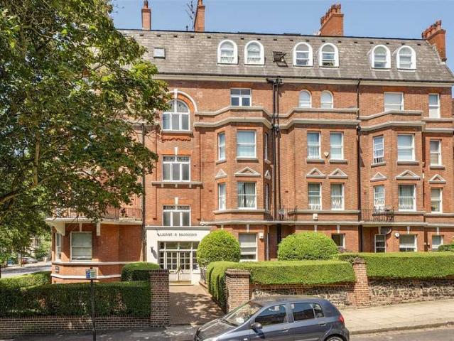 4 Bedroom Flat