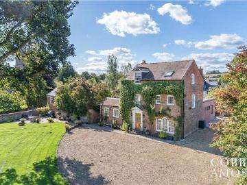 4 Bedroom Flat