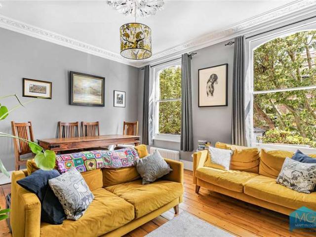4 Bedroom Flat