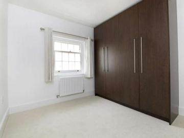 4 Bedroom Flat